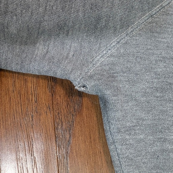 Vintage Levis Raglan Sweatshirt XL 24x24 Heather Gray Tricolor Logo Patch - Picture 5 of 13